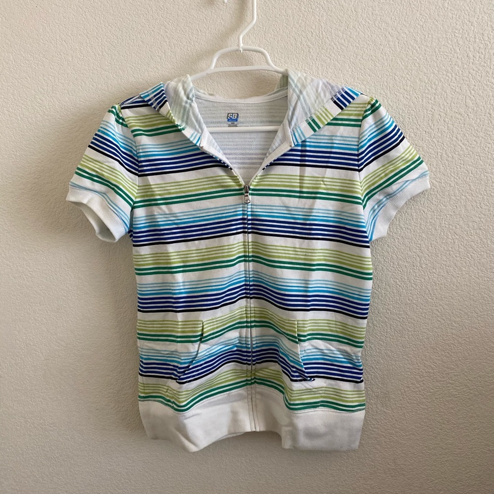 Short sleeved jacket